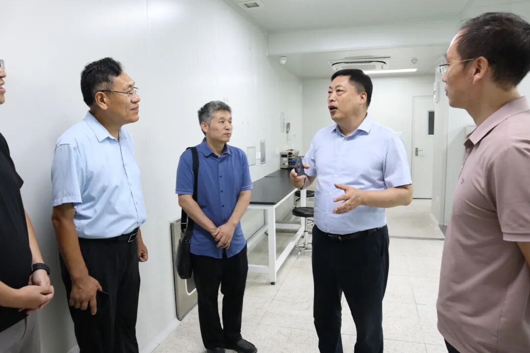 國家糧科院專家組蒞臨南京微測調研 國家糧科院專家組蒞臨南京微測調研